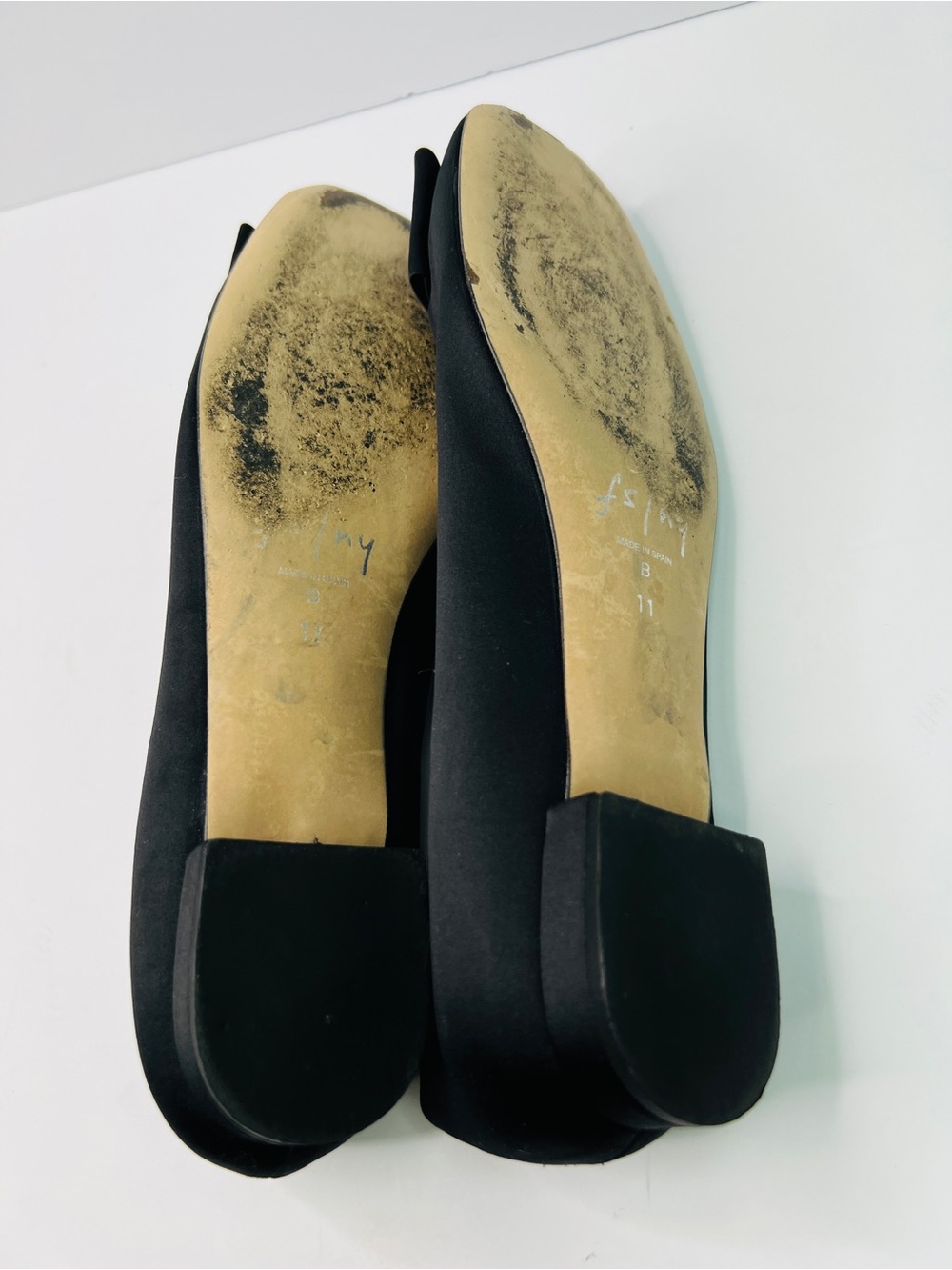 French Sole FS/NY Size 11 B Black Suede Feel 1/2” Heel Slip On Shoe - Picture 5 of 8